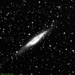 IC4402 — imagem com filtro azul