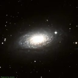 M63 color image