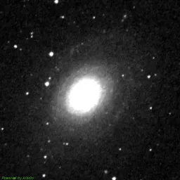 IC5267 — imagem com filtro vermelho
